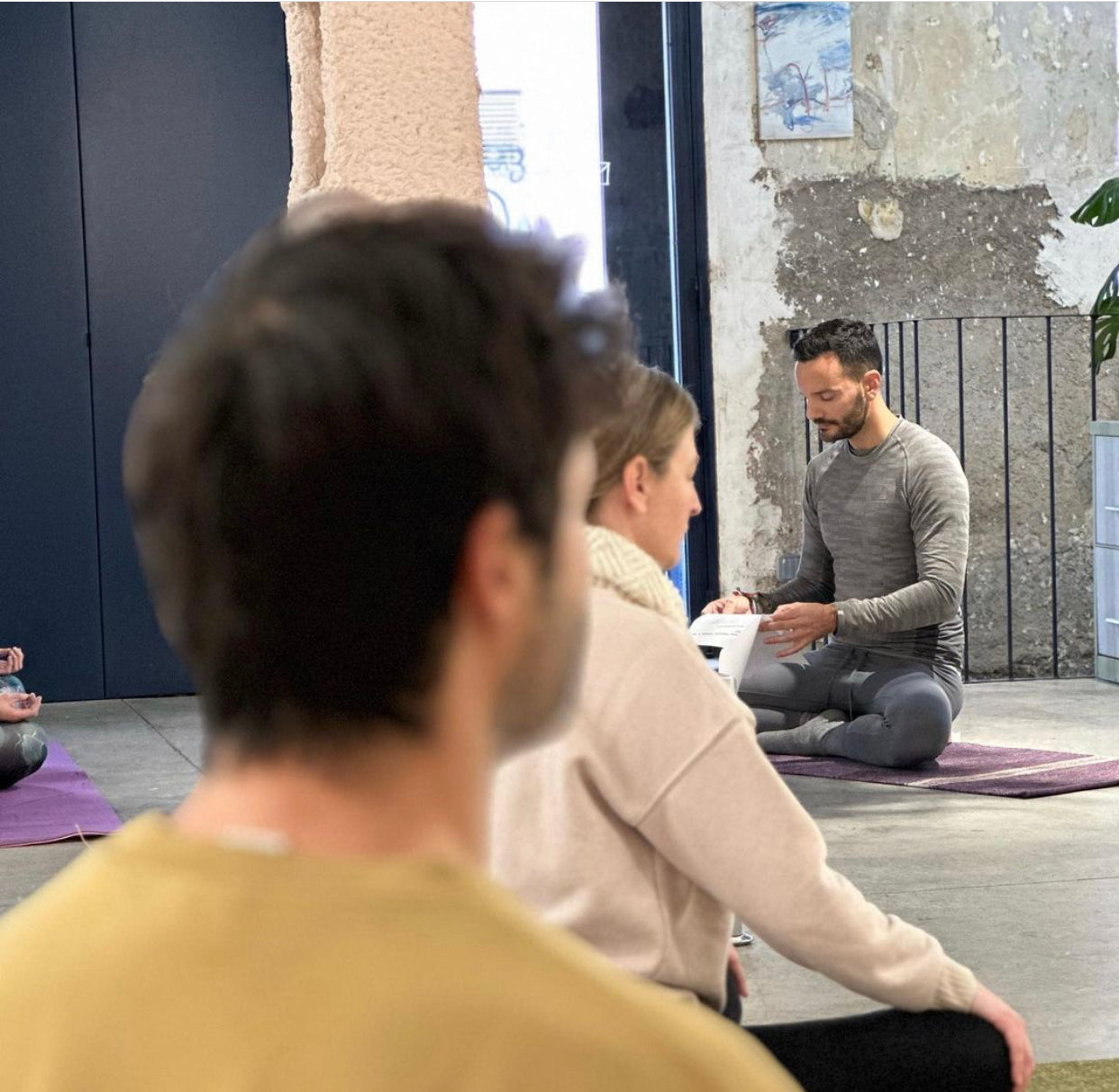 MARZO 2023 - Yoga, meditación y brunch con Roberto Regal <br> Domingo 5 de marzo de 11:00 a 13:00h